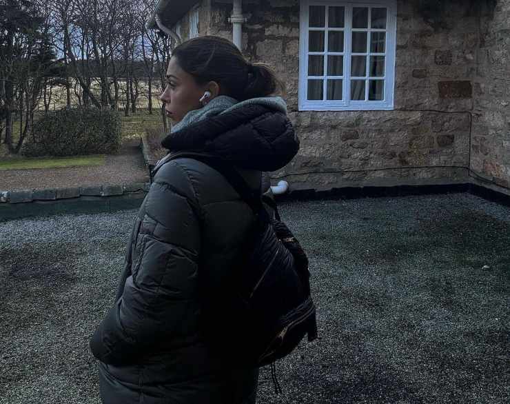 Belen Rodriguez fugge in Scozia