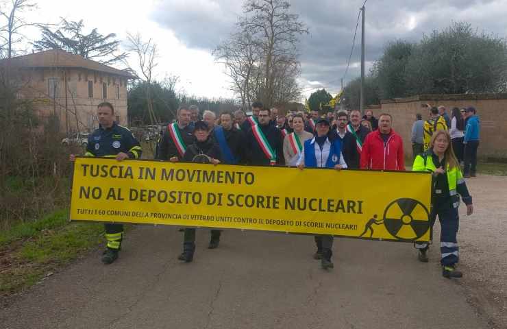 corteo No Scorie di ieri