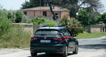 Terracina, 27enne trovato morto sulla via Appia: ipotesi incidente stradale