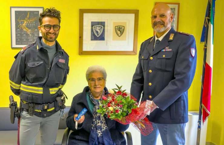 La signora Anna con i suoi Angeli della Strada