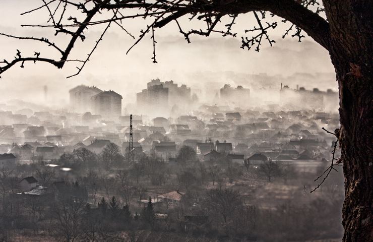 città piena di smog
